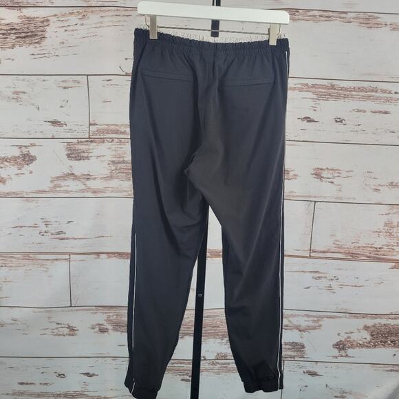 Athleta Brooklyn Jogger Pant Black Size 6 - Picture 2 of 8